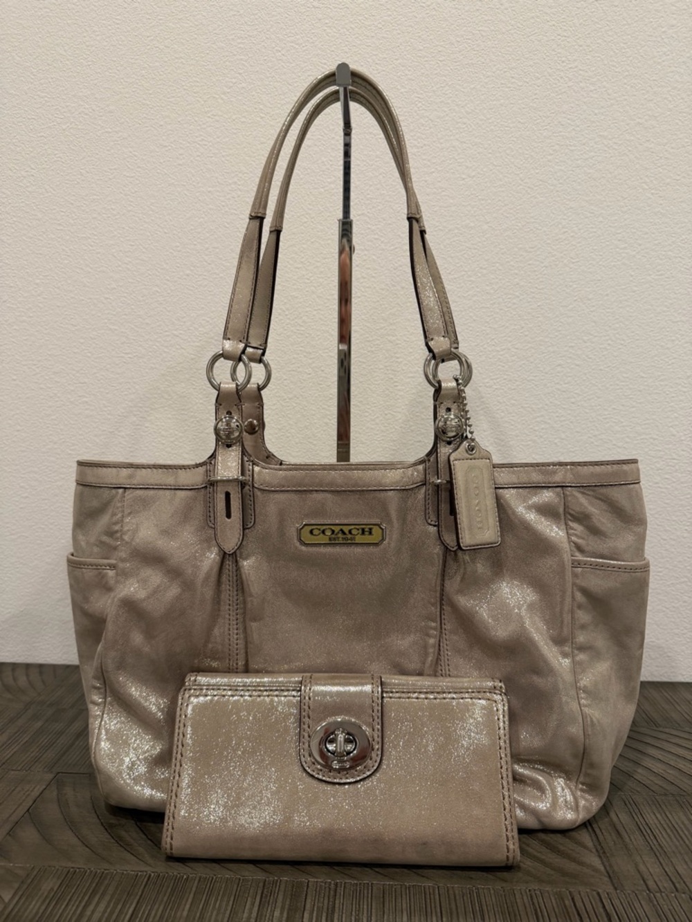 Vintage Coach Hampton Laguna Shimmer Taupe Leather Tote with Matching Wallet